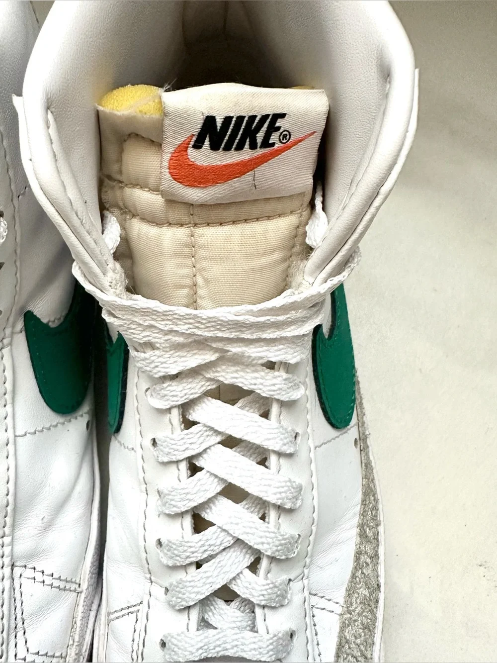 Nike - Blazer Mid '77 Vintage 'White Pine Green'